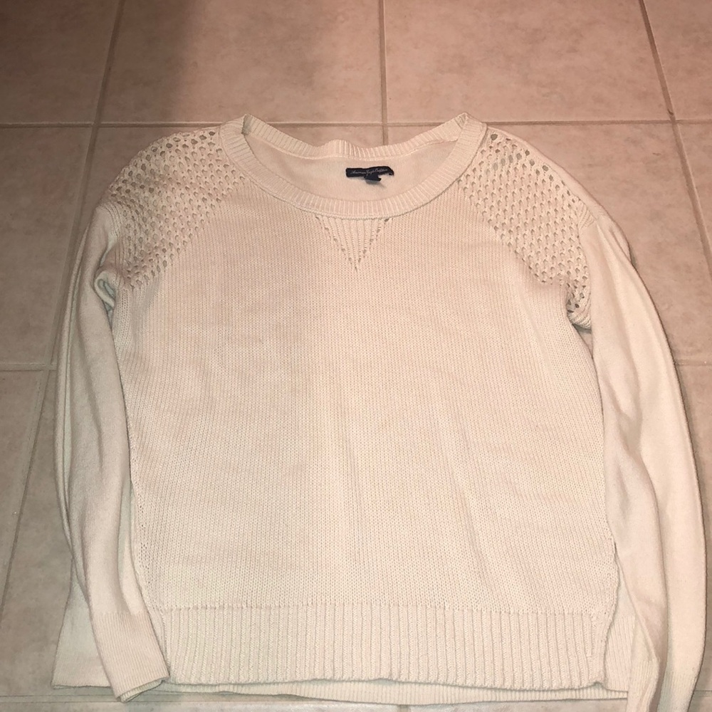 American Eagle- light weight sweater